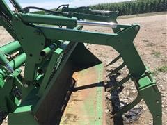 items/f28fb14437d0ea11bf210003fff94c59/johndeere840loaderbucketgrapplebrackets-82.jpg