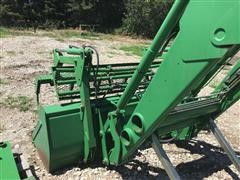items/f28fb14437d0ea11bf210003fff94c59/johndeere840loaderbucketgrapplebrackets-9.jpg