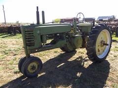 1948 John Deere B 2WD Tractor 