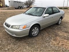 2001 Toyota Camry LE Sedan 