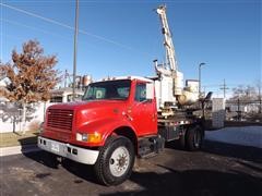 1999 International 4700 Utility Truck 