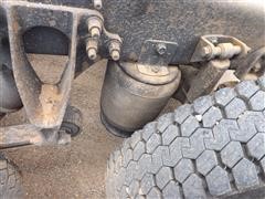 items/f590a7adf843e41180be00155de1c209/2006international4400sba6x4cabandchassis