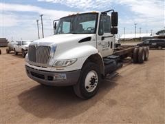 2007 International 4400 SBA 6x4 Cab & Chassis 