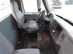 items/f590a7adf843e41180be00155de1c209/2006international4400sba6x4cabandchassis