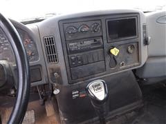 items/f590a7adf843e41180be00155de1c209/2006international4400sba6x4cabandchassis