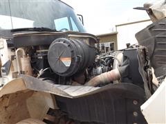 items/f590a7adf843e41180be00155de1c209/2006international4400sba6x4cabandchassis