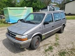 1993 Dodge Caravan Van 