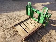 John Deere 48" Pallet Forks 