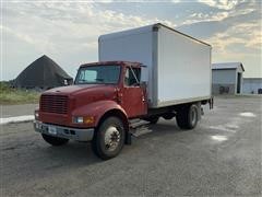 1999 International 4700 Delivery Truck 