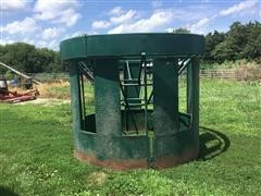 Plymouth Industries Bale Feeder 