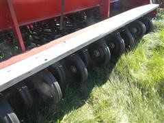 items/f7dda89d9b59e41180bd00155de187a0/caseih5100soybeanspecialgraindrill