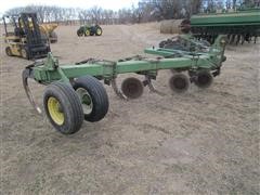 John Deere 910 V Ripper 