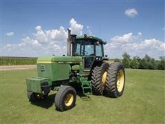 John Deere 4640 2WD Tractor 