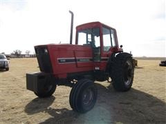 1984 International 5488 2WD Tractor 