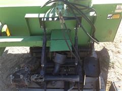 items/f93847f53e60e41180bd00155de187a0/johndeere666snowblower