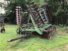 John Deere 331 Disk 