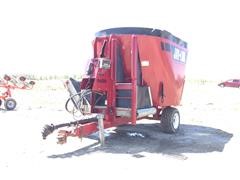 Jay-Lor 5425 Feed Wagon 