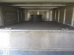 items/fafcab4d4053e41180bd00155de187a0/2001wilson9324tgooseneckstocktrailer