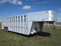 2001 Wilson 9324T Gooseneck Livestock Trailer 