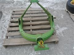 items/fb682bae0219e41180be00155de252ff/johndeerethreepointhitchadapterformowerorotherequipment