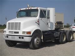 2001 International 8100 T/A Truck Tractor 