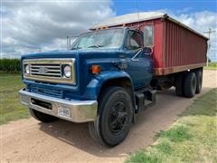 1979 Chevrolet C70 T/A Grain Truck 