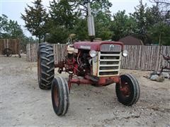 1960 International Hi-Utility 460 Tractor 