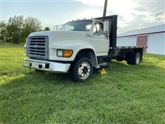 1997 Ford F800 S/A Flatbed Truck 