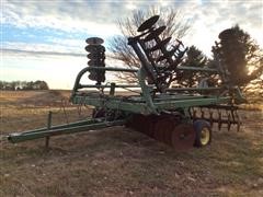 John Deere 235 Tandem Disk 