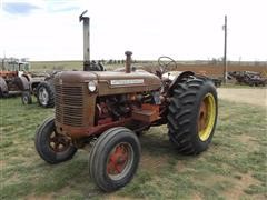 1953 International Super WD-9 Modified 2WD Tractor 