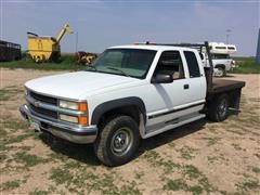 1997 Chevrolet 2500 4x4 Extended Cab Flatbed Pickup 