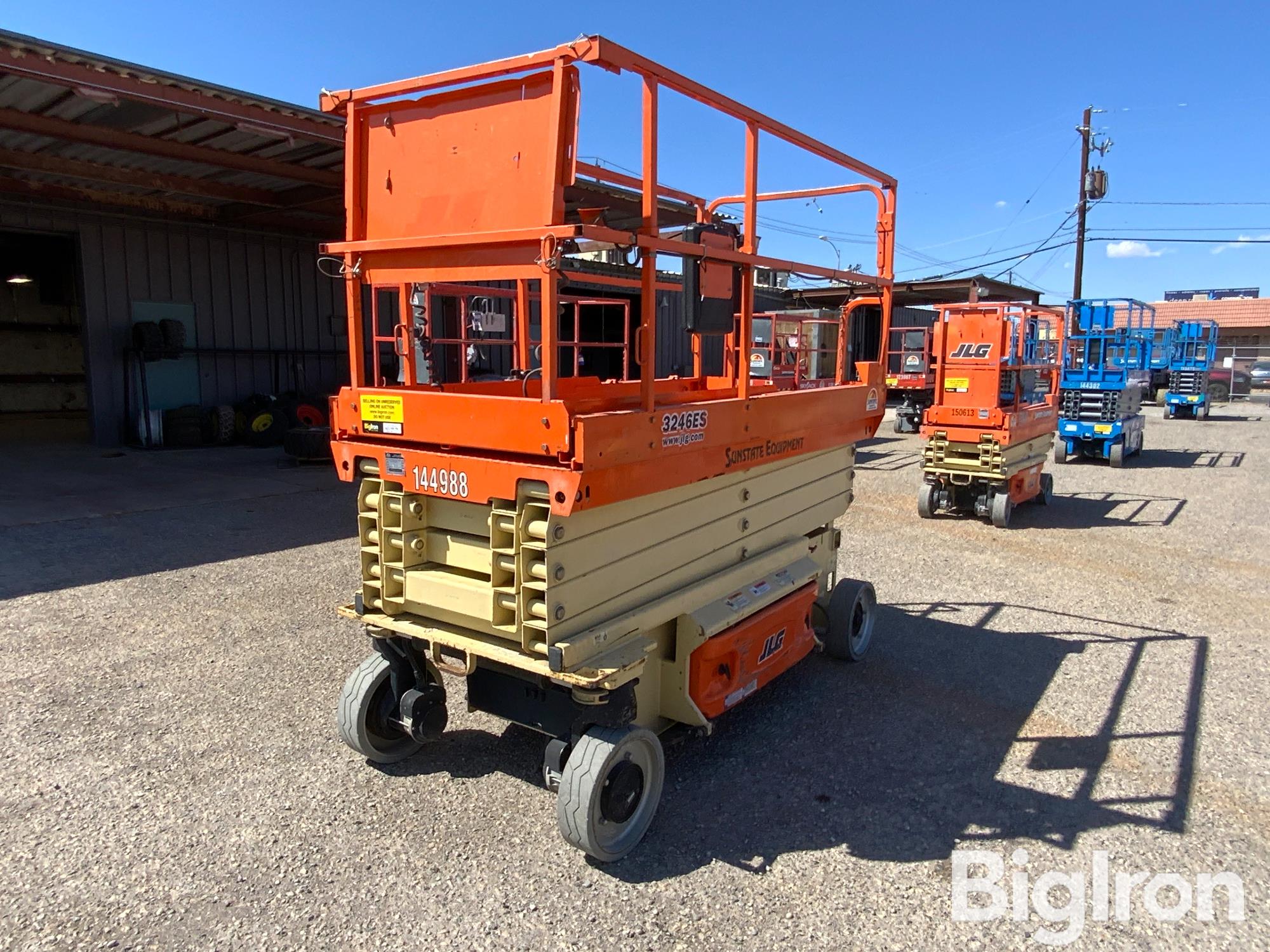 Photo of a 2015 JLG 3246ES