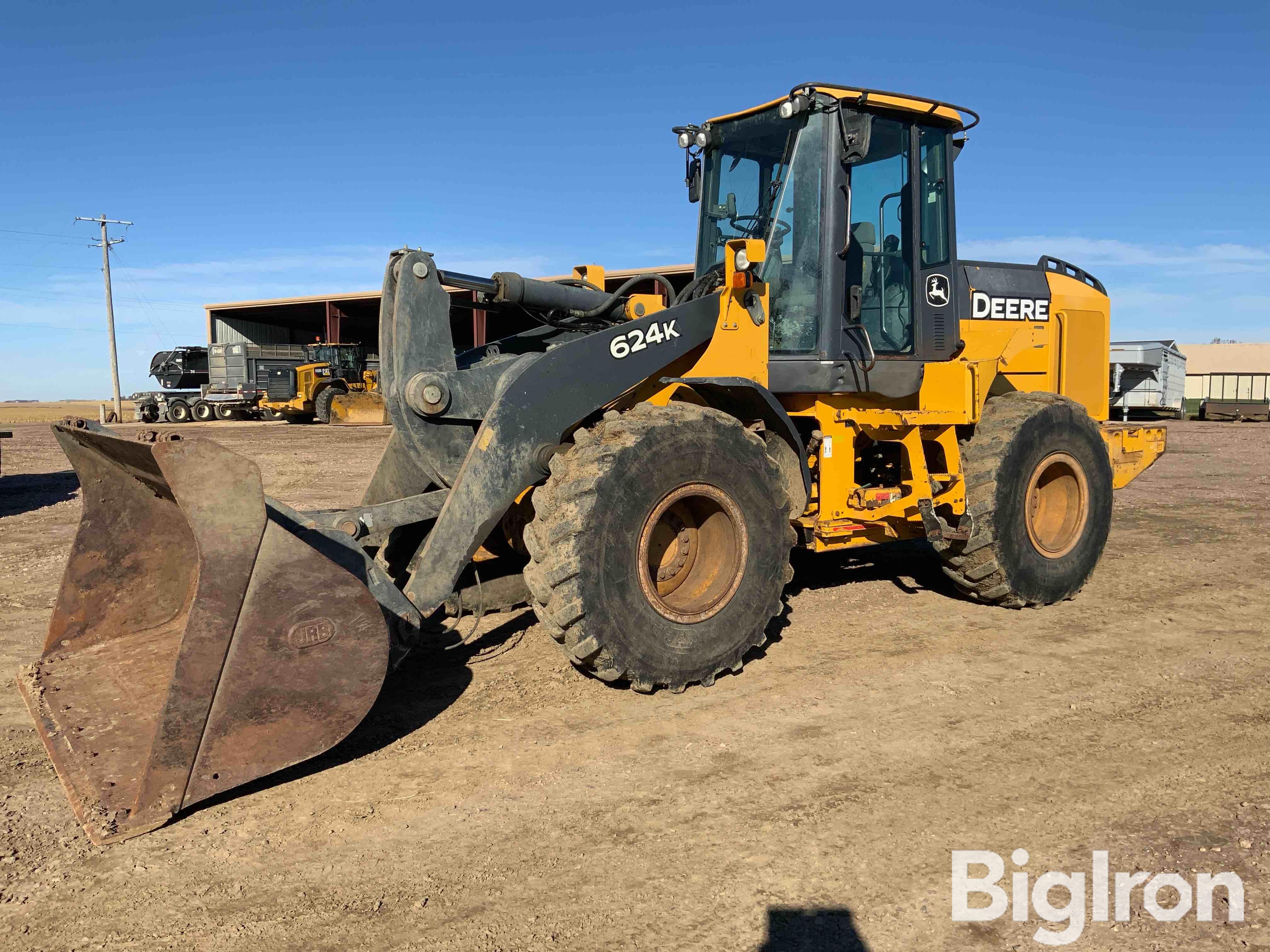 Photo of a  John Deere 624K