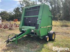 John Deere 535 Round Baler 