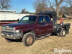 2001 Dodge RAM 3500 4x4 Extended Cab Pickup W/DewEze Bale Bed 