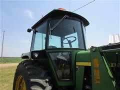 items/003256943de7eb11ba5e0003fff9400f/1976johndeere44302wdtractorandfarmhandf258loader_4db7f8dad6f84d11bba69717f6efecab.jpg