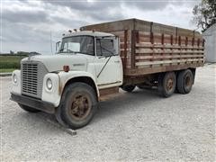 1975 International LoadStar 1700 T/A Grain Truck 