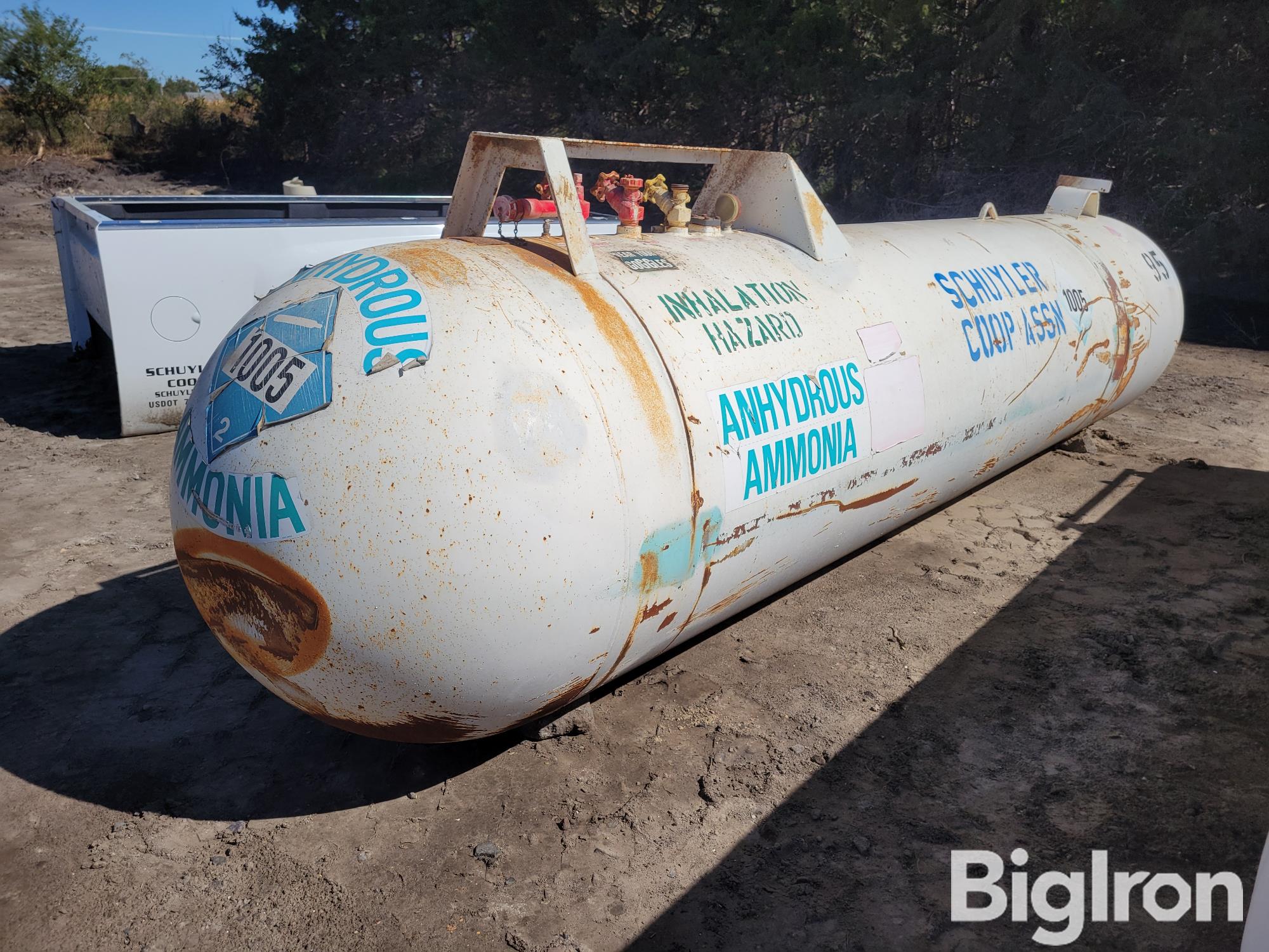 De-Commissioned Anhydrous Tank 