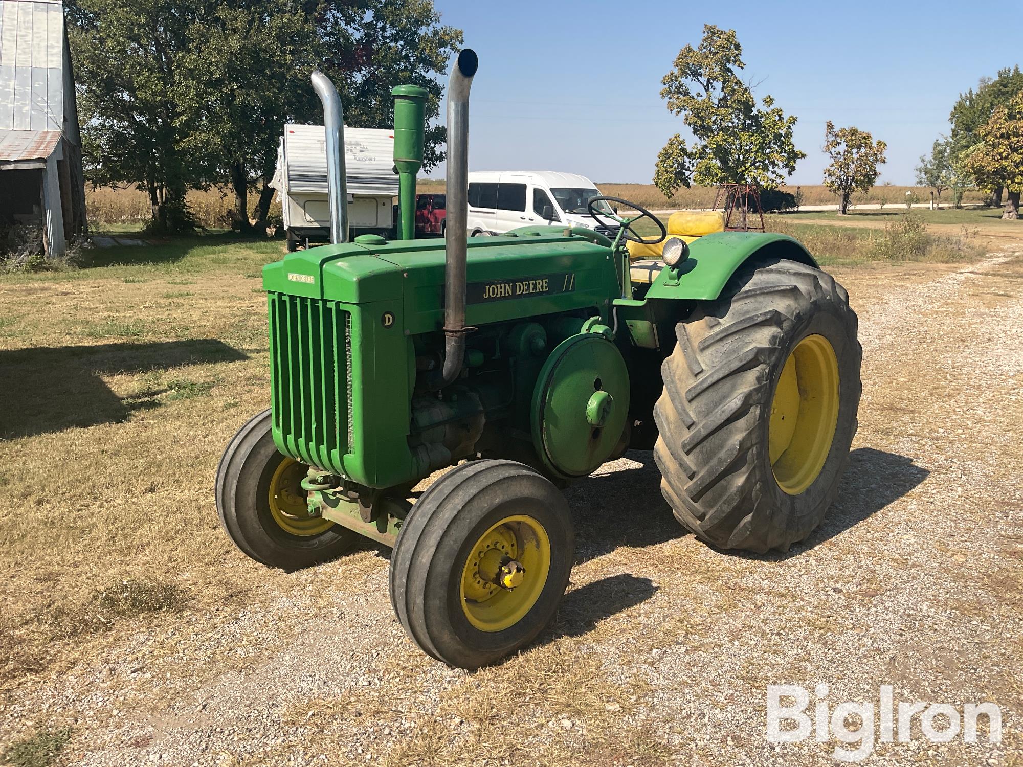 1935 John Deere D 2WD Tractor 