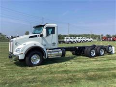 2024 Kenworth T880 Tri/A Cab & Chassis 