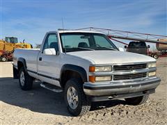 items/0088ed7d5292ee1192bd000d3ad43525/chevroletsilveradoregularcab4x4pickup_3653397989b443829dbbb7e3b65abc94.jpg