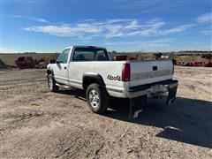 items/0088ed7d5292ee1192bd000d3ad43525/chevroletsilveradoregularcab4x4pickup_eed58d87c5b444f9910567dcf3ba1721.jpg