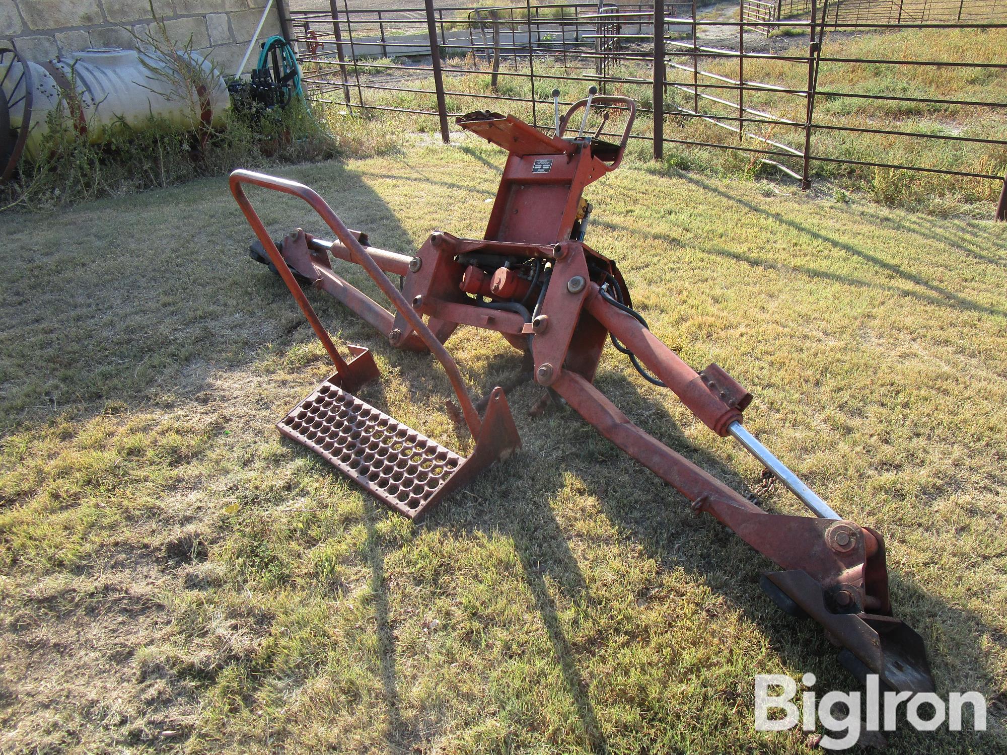 DitchWitch A420 Outriggers & Backhoe Controls For Parts 