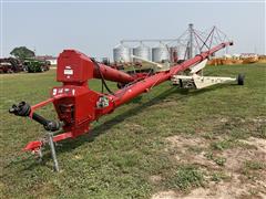 2009 Farm King 1385 Grain Auger W/ Swing Hopper 