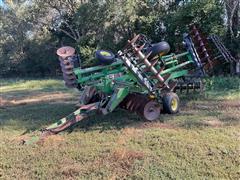 John Deere 630 Disk 