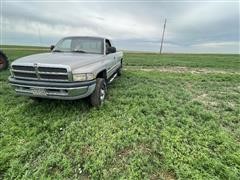 1999 Dodge 2500 4x4 Extended Cab Pickup 