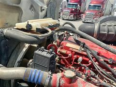 items/0196ee4a69724a03989f6f13c11ce55d/2012volvovnl64t670trucktractor_2ee6b75733ae4e0da7b84fbdbfd6aa42.jpg