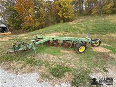 John Deere 2600 5-Bottom Plow 