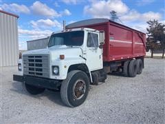 1980 International F1954 T/A Grain Truck 