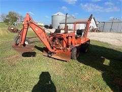 DitchWitch V30 4x4 Trencher W/Backhoe & Backfill Blade 